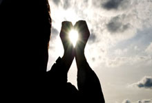 比勒费尔德体育总监：如果比赛前给场地浇水，这会对我们不利.